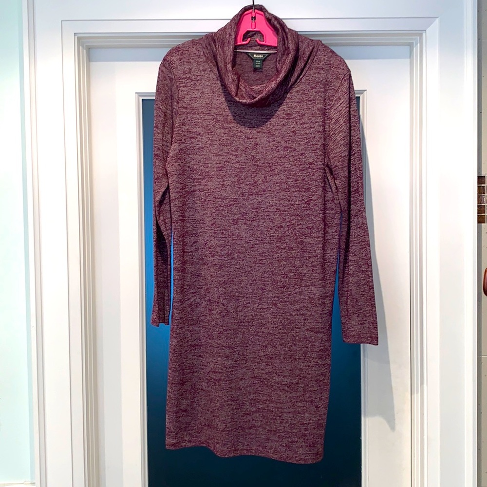 Roots plum heather turtleneck dress, size medium